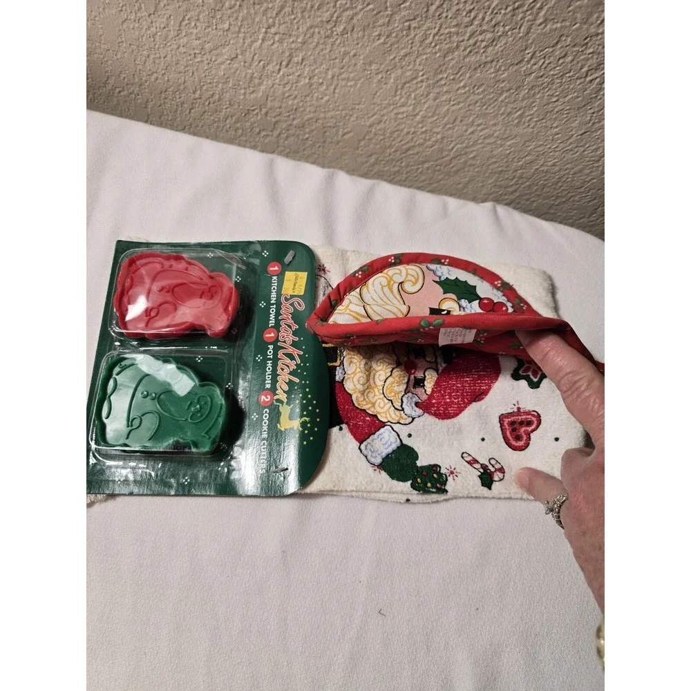 Vtg Santa Kitchen Towel Pot Holder Set 90s NOS‎ Christmas Terrycloth Dish Cloth